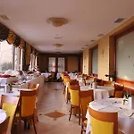 Hotel Carlton