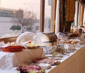 Carlton 佩斯卡拉