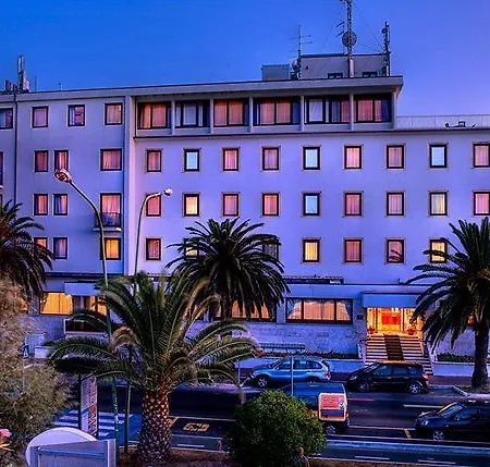Carlton Pescara
